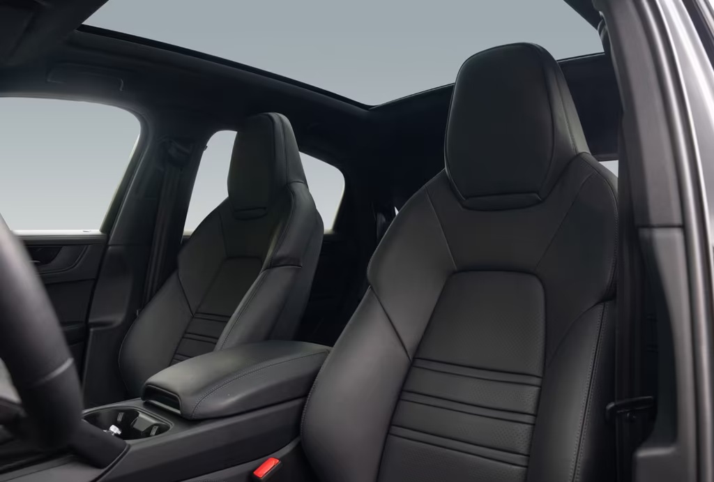 PORSCHE Cayenne Coupé 3.0 V6 470ch E-Hybrid Black Edition